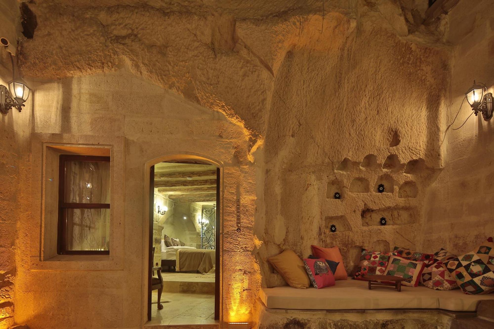 Asuwari Suites Cappadocia Ürgüp Zimmer foto